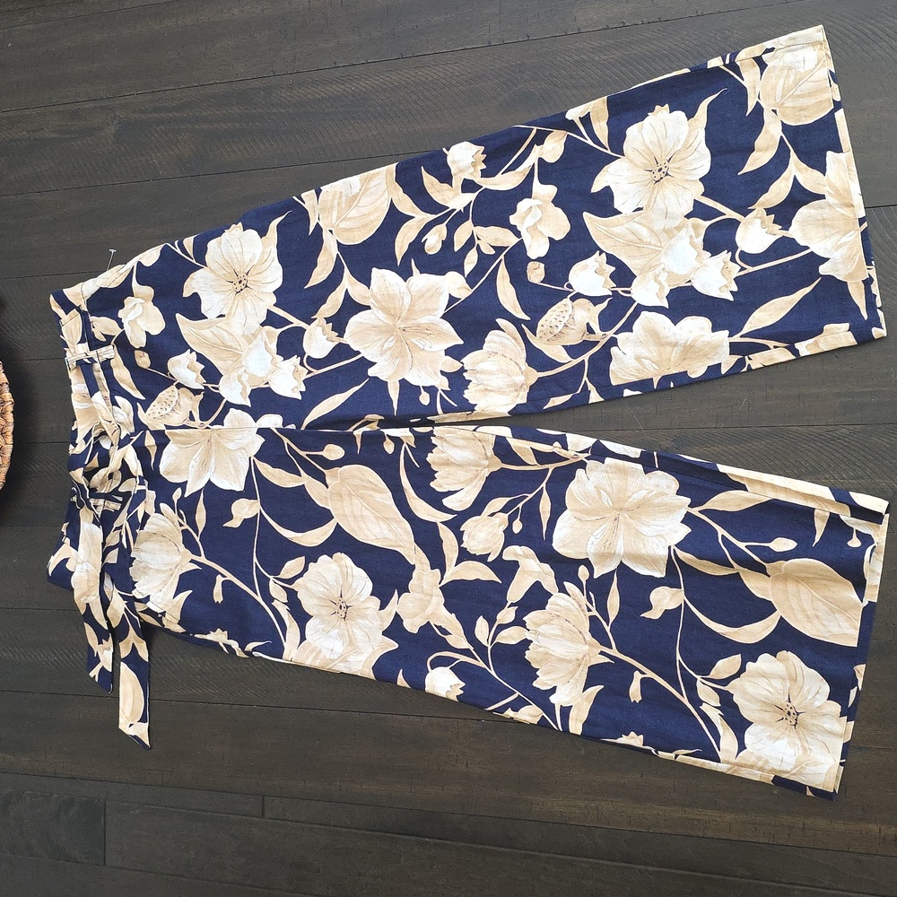 NWOT Joie Linen Pants Tan Navy Floral Print Wide Leg, size 8